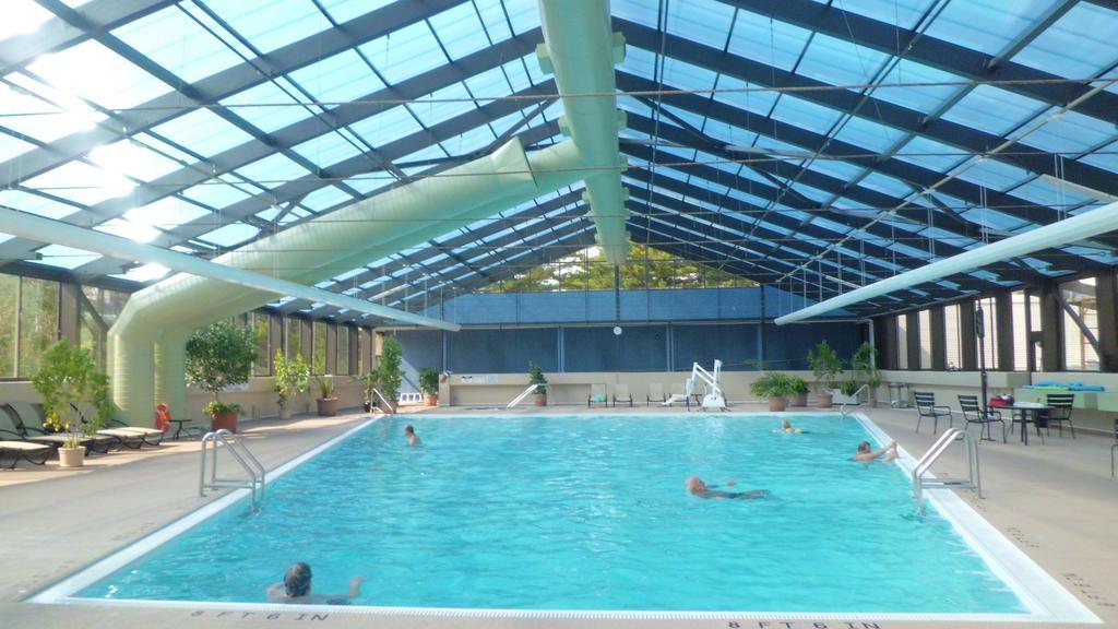 Illinois Beach Resort & Conf. Center; Best Western Premier Collection Zion ภายนอก รูปภาพ